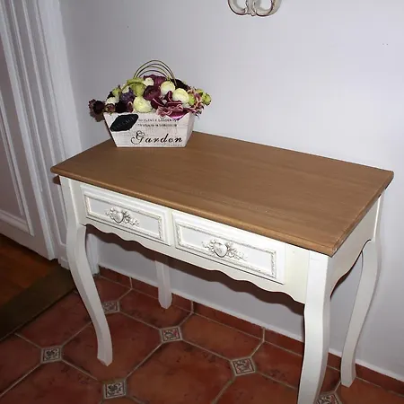 Apartment Belvarosi Vintage A Setaloutcan