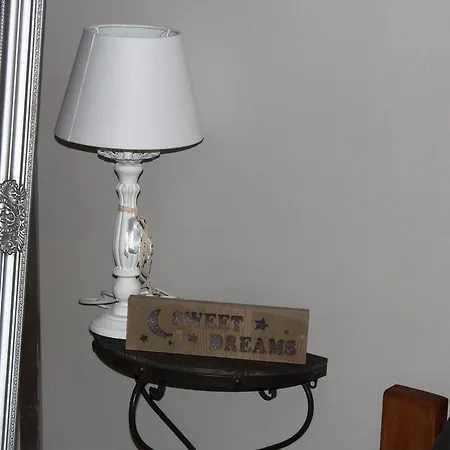 Apartment Belvarosi Vintage A Setaloutcan *